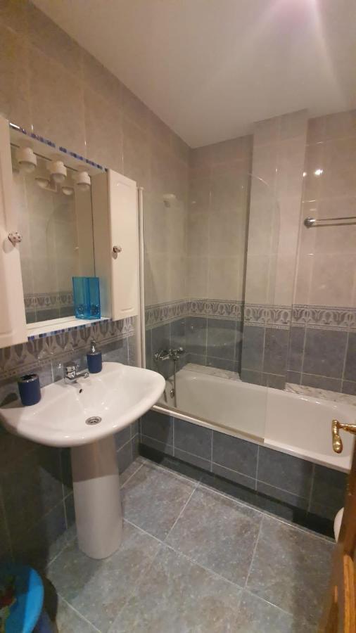 Apartamento O Xardin Ribadeo Buitenkant foto